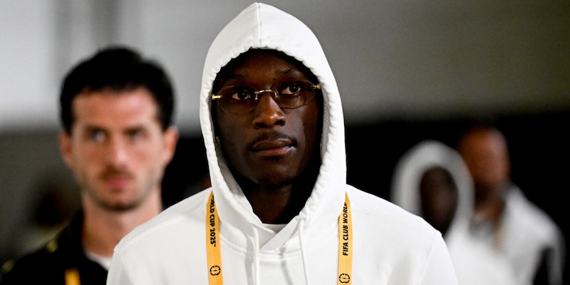 Kolo Muani, si sfilano tutti: il Psg inizia a tremare e la Juve aspetta&hellip; Vlahovic