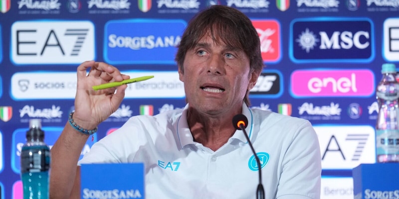 Conte si aspetta altri regali per la ricostruzione Napoli: l'ultima idea 1 Conte si aspetta altri regali per la ricostruzione Napoli: l'ultima idea