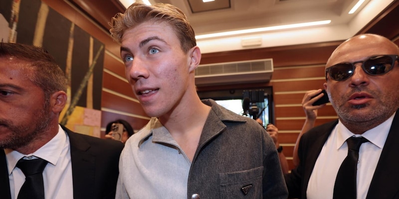Napoli, Hojlund arriva e riparte: sfiderà McTominay e Gilmour 3 Napoli, Hojlund arriva e riparte: sfiderà McTominay e Gilmour