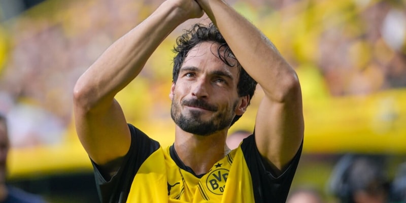 Hummels giocherà Dortmund-Juve: il Borussia si prepara così per l'ultima gara della leggenda! 1 Hummels giocherà Dortmund-Juve: il Borussia si prepara così per l'ultima gara della leggenda!
