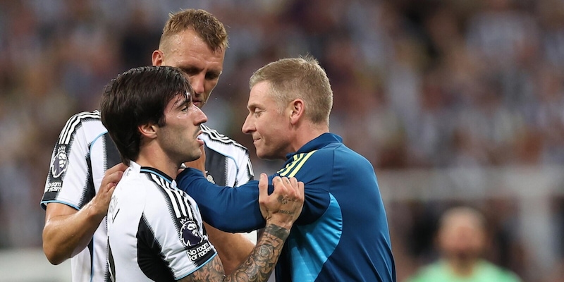 Tonali ko, allarme Italia: infortunio in Newcastle-Liverpool, "Dolore fortissimo" 1 Tonali ko, allarme Italia: infortunio in Newcastle-Liverpool, "Dolore fortissimo"