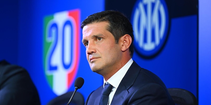 Chivu prima dell'esordio: "Scudetto? Sto con Max Allegri: il Napoli parte favorito" 1 Chivu prima dell'esordio: "Scudetto? Sto con Max Allegri: il Napoli parte favorito"