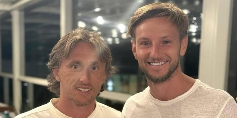 Rakitic, il coro anti Juve e il chiarimento: "Volevo solamente..." 1 Rakitic, il coro anti Juve e il chiarimento: "Volevo solamente..."