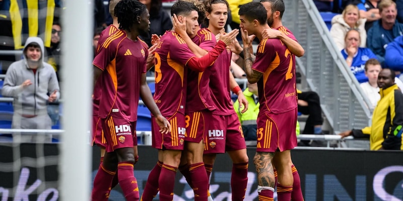 Roma, i migliori e i peggiori della sfida contro l'Everton: Soulé brilla, Dovbyk vaga senza meta 1 Roma, i migliori e i peggiori della sfida contro l'Everton: Soulé brilla, Dovbyk vaga senza meta