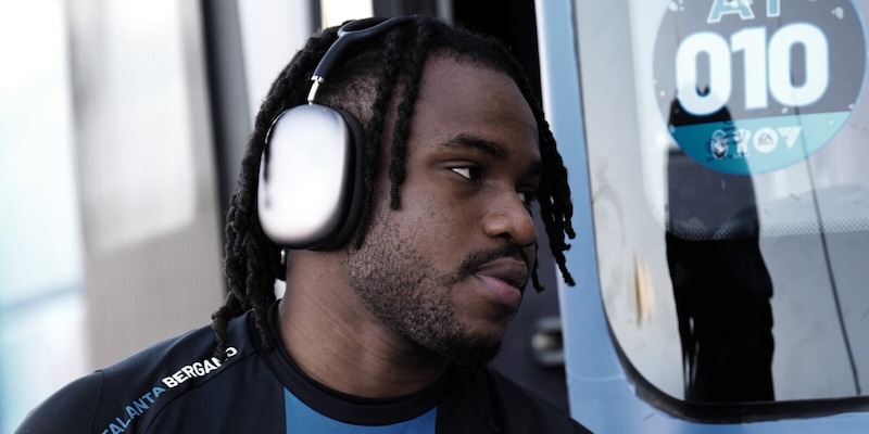 Lookman diserta l'allenamento dell'Atalanta e non si presenta a Zingonia: cosa succede ora