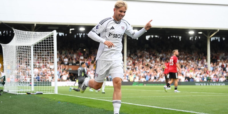 Premier League, il Fulham riacciuffa il Manchester United. Everton, prima vittoria nel nuovo stadio 1 Premier League, il Fulham riacciuffa il Manchester United. Everton, prima vittoria nel nuovo stadio