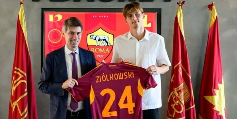 Roma, ufficiale Ziolkowski: ha scelto la maglia numero 24 2 Roma, ufficiale Ziolkowski: ha scelto la maglia numero 24