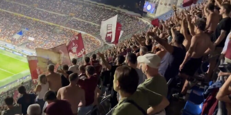 "Cairo devi vendere, vattene!": Nel silenzio di San Siro si sentono solo i tifosi Toro