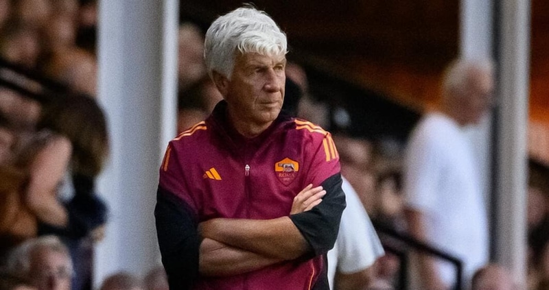 Gasperini dopo il ko della Roma: "Ad agosto non devi esaltarti e nemmeno deprimerti. Mercato? Ci sono tre settimane" 2 Gasperini dopo il ko della Roma: "Ad agosto non devi esaltarti e nemmeno deprimerti. Mercato? Ci sono tre settimane"