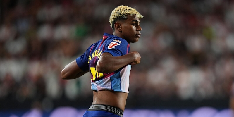 Barcellona, solo 1-1 con il Rayo Vallecano. L’Athletic stende il Betis e vola in vetta con il Real 1 Barcellona, solo 1-1 con il Rayo Vallecano. L’Athletic stende il Betis e vola in vetta con il Real