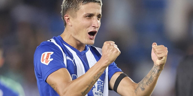 Liga, l'Alaves piega il Levante. Pari tra Valencia e Real Sociedad 1 Liga, l'Alaves piega il Levante. Pari tra Valencia e Real Sociedad