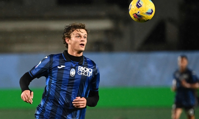 L'Atalanta alza il muro in difesa con i giganti Kossounou, Hien e Scalvini 1 L'Atalanta alza il muro in difesa con i giganti Kossounou, Hien e Scalvini