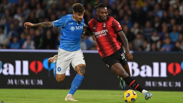 Svolta storica: stipendi dei calciatori ridotti del 25% in caso di retrocessione in B 3 Svolta storica: stipendi dei calciatori ridotti del 25% in caso di retrocessione in B