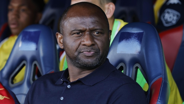 Vieira: "Genoa pronto per il Lecce. Lavorano tutti bene, ho ancora scelte da fare"