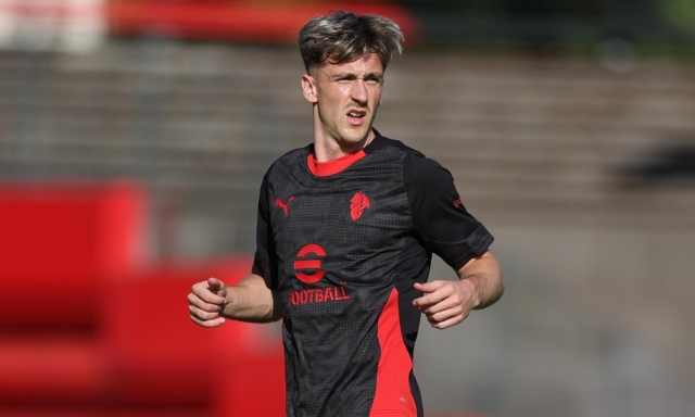 Lecce-Milan, le formazioni ufficiali: Saelemaekers in attacco, Camarda parte titolare 3 Lecce-Milan, le formazioni ufficiali: Saelemaekers in attacco, Camarda parte titolare