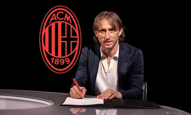 Modric pronto allo sbarco: lunedì la presentazione in casa Milan e il bagno di folla in centro 3 Modric pronto allo sbarco: lunedì la presentazione in casa Milan e il bagno di folla in centro