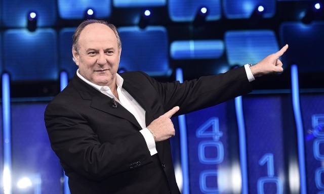 Gerry Scotti: "Io milanista da sempre. Leao, ultima chance. Sir Hamilton ora è un problema" 3 Gerry Scotti: "Io milanista da sempre. Leao, ultima chance. Sir Hamilton ora è un problema"