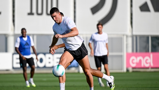Vlahovic aspetta il Milan. Ma la Juventus aspetta un'offerta. E ha fretta 3 Vlahovic aspetta il Milan. Ma la Juventus aspetta un'offerta. E ha fretta