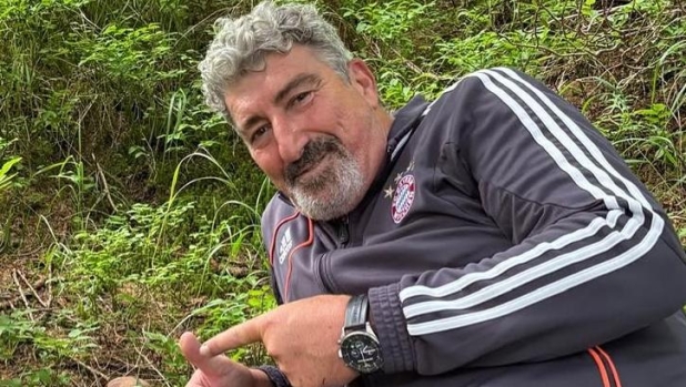 Hubner riparte dal calcio... su Youtube: è il nuovo allenatore della Zeta Milano 1 Hubner riparte dal calcio... su Youtube: è il nuovo allenatore della Zeta Milano