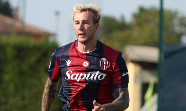 Bologna, i convocati per la Roma: Holm out, Berna e Ferguson recuperati, c'è Zortea 1 Bologna, i convocati per la Roma: Holm out, Berna e Ferguson recuperati, c'è Zortea