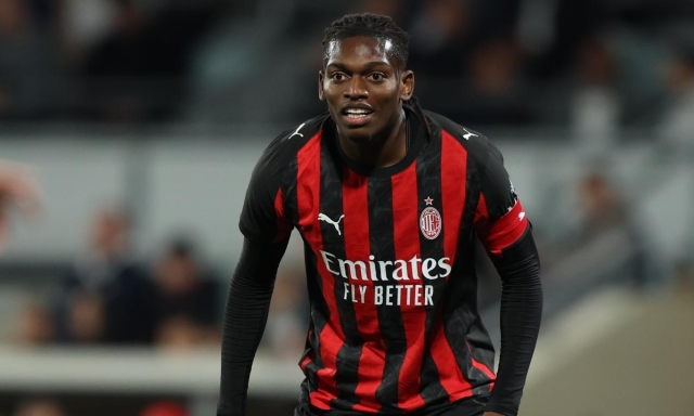 Problemi per Allegri: Leao a forte rischio forfait a Lecce