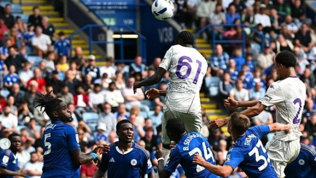 Fiorentina, inizia male la tournée inglese: perde 2-0 con il Leicester 1 Fiorentina, inizia male la tournée inglese: perde 2-0 con il Leicester
