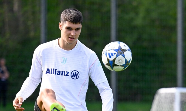 Anche Tudor vota Adzic. Le prove da vice-Yildiz e il mercato: il piano Juve per un predestinato 3 Anche Tudor vota Adzic. Le prove da vice-Yildiz e il mercato: il piano Juve per un predestinato