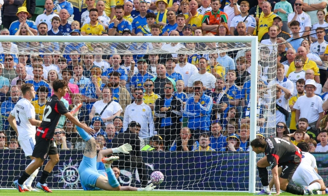 Col Leeds è subito Gimenez-gol. E Jashari si è già preso il Milan