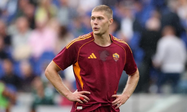 Roma, il Leeds piomba su Dovbyk: se va in Premier pronto l'assalto a Krstovic 1 Roma, il Leeds piomba su Dovbyk: se va in Premier pronto l'assalto a Krstovic