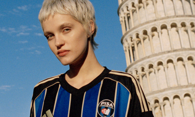 Il Pisa presenta la maglia per la stagione 2025/26: un omaggio alla storia della città 4 Il Pisa presenta la maglia per la stagione 2025/26: un omaggio alla storia della città