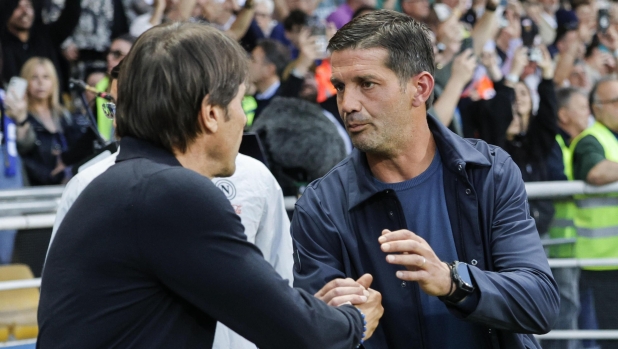 Serie A, si riparte: Napoli davanti, l'Inter va all'inseguimento. La griglia di partenza 1 Serie A, si riparte: Napoli davanti, l'Inter va all'inseguimento. La griglia di partenza