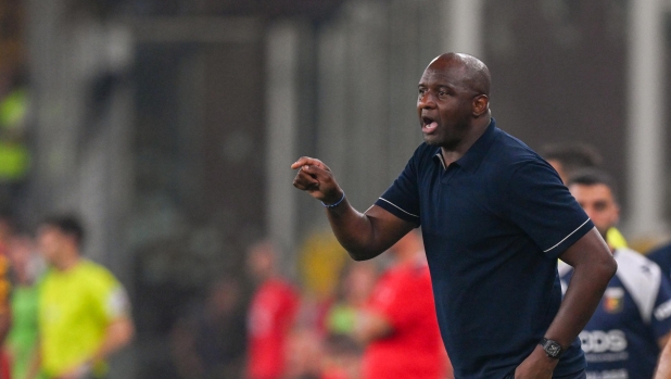 Genoa, Vieira: "Meritavamo di più, è mancata un po' di fortuna. Sono partite che fanno crescere" 1 Genoa, Vieira: "Meritavamo di più, è mancata un po' di fortuna. Sono partite che fanno crescere"
