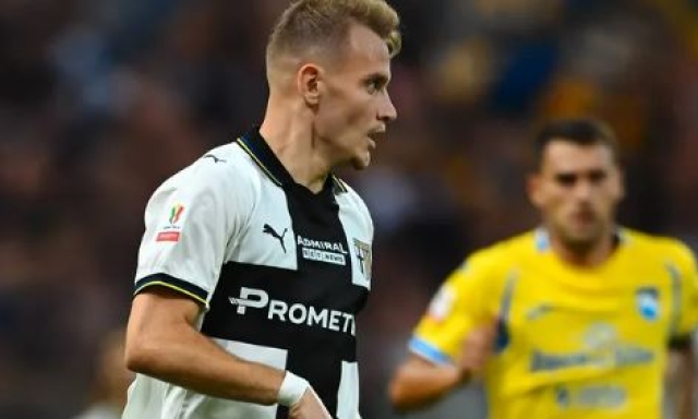 Parma, tegola Frigan: crociato ko. Lungo stop per l'attaccante 3 Parma, tegola Frigan: crociato ko. Lungo stop per l'attaccante
