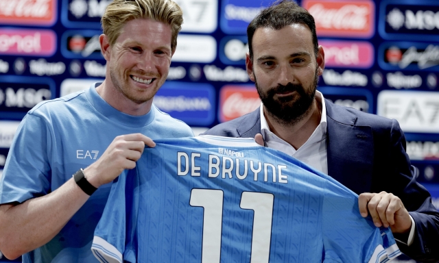 Periodaccio Manna: positivo all'alcol test dopo la festa di compleanno di Conte. Patente ritirata