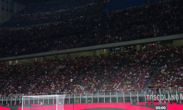 San Siro sold out per Milan-Cremonese: 75mila rossoneri per il ritorno di Allegri 1 San Siro sold out per Milan-Cremonese: 75mila rossoneri per il ritorno di Allegri