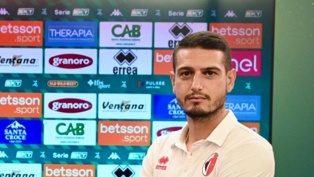 Bari, ecco Partipilo: "Un'emozione tornare a casa, ora sono più maturo" 1 Bari, ecco Partipilo: "Un'emozione tornare a casa, ora sono più maturo"