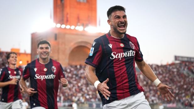 Bologna-Como, le pagelle: Orsolini colpisce e "vede" Signori (7). Paz, niente magie (5,5) 3 Bologna-Como, le pagelle: Orsolini colpisce e "vede" Signori (7). Paz, niente magie (5,5)