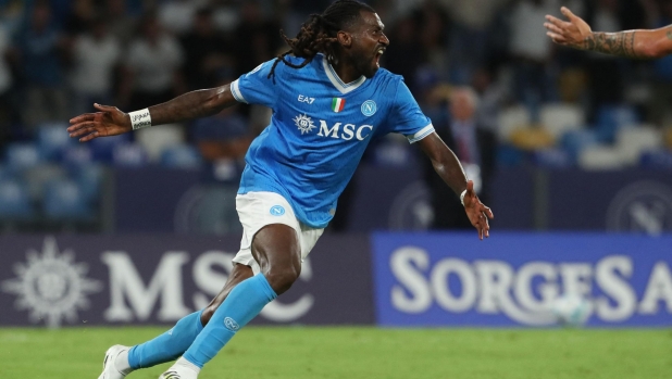 Napoli-Cagliari, le pagelle: Anguissa uomo ovunque e decisivo (6,5), Esposito intimidito (5)