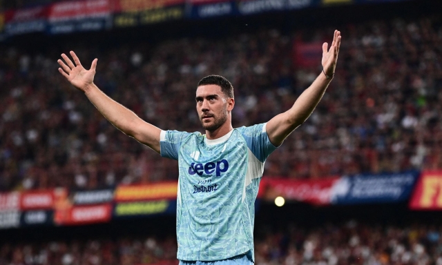 David spreca, Vlahovic entra e fa vincere la Juve: Genoa ko, anche Tudor a punteggio pieno 1 David spreca, Vlahovic entra e fa vincere la Juve: Genoa ko, anche Tudor a punteggio pieno