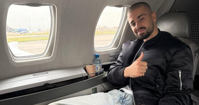 Zhegrova atterrato a Torino, inizia l'avventura Juve: visite e firma 1 Zhegrova atterrato a Torino, inizia l'avventura Juve: visite e firma