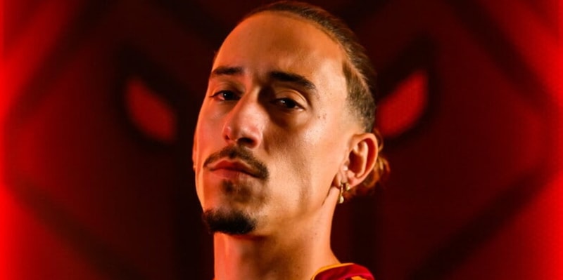 Tsimikas, prendi o lasci al Fanta?