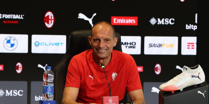 Milan, Allegri: "Leao torna con il Napoli. Il campionato inizia adesso" 3 Milan, Allegri: "Leao torna con il Napoli. Il campionato inizia adesso"