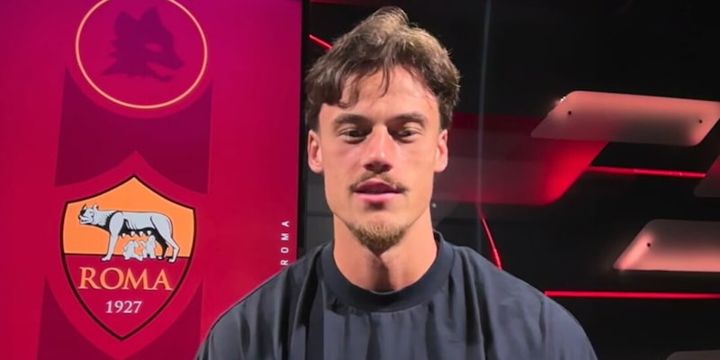Svilar e l'attesa del derby: "Bella, ma quando la Roma gioca in casa..." 3 Svilar e l'attesa del derby: "Bella, ma quando la Roma gioca in casa..."