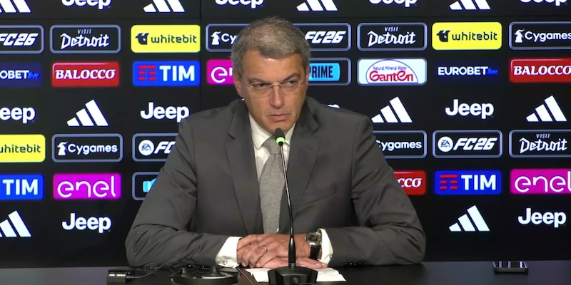 Comolli: "Juve più forte dopo il mercato". Poi parla del caso Kolo Muani con il Psg 2 Comolli: "Juve più forte dopo il mercato". Poi parla del caso Kolo Muani con il Psg