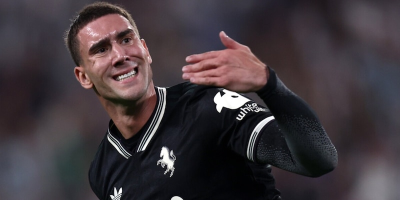 Vlahovic uomo partita ma il premio è per Adeyemi: mistero dopo Juve-Dortmund 1 Vlahovic uomo partita ma il premio è per Adeyemi: mistero dopo Juve-Dortmund