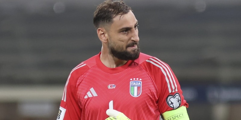 Guardiola impressionato da Donnarumma: "&Egrave; enorme, ecco perch&eacute; lo abbiamo preso"