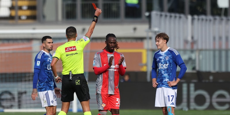 Maxi squalifiche in casa Como: Jesus Rodriguez e Fabregas saltano la Juve
