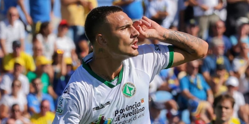 Avellino show a Carrara, poker Pescara all'Empoli 1 Avellino show a Carrara, poker Pescara all'Empoli