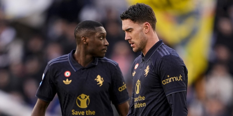 Comolli, Al-Khelaifi e il Psg: Kolo Muani? Meglio Vlahovic 4 Comolli, Al-Khelaifi e il Psg: Kolo Muani? Meglio Vlahovic