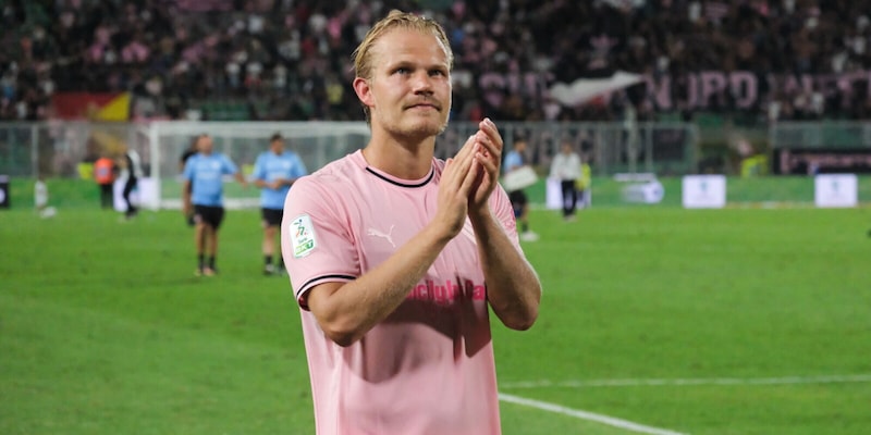 Pohjanpalo: "Palermo, così si va in Serie A" 3 Pohjanpalo: "Palermo, così si va in Serie A"